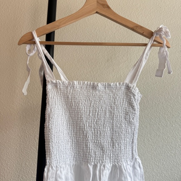 Aritzia linen dress - Picture 4 of 6
